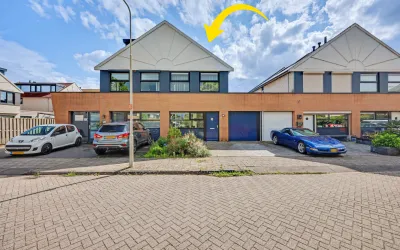 Tussenwoning te koop: Albert Schweitzerstraat 44, Rijkerswoerd-Midden Arnhem