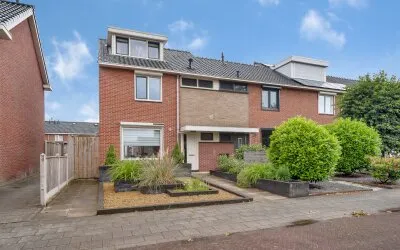 Hoekwoning te koop: Albert Verweystraat 30, De Blokken Nijverdal