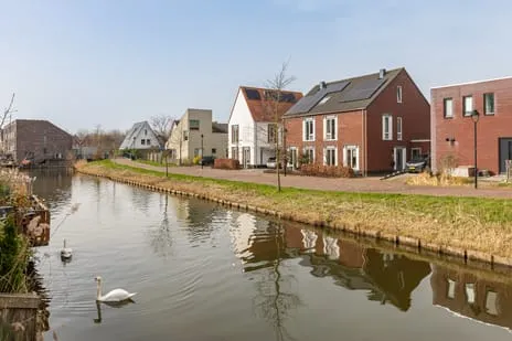 Twee-onder-één-kap te koop: Albert Michelsonstraat 6, Nobelhorst West Almere
