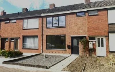 Tussenwoning te huur: Albertpolderstraat 14, Kern Sluiskil Sluiskil