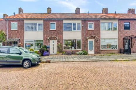Tussenwoning te koop: Alblasstraat 12, Golfstroombuurt Den Helder