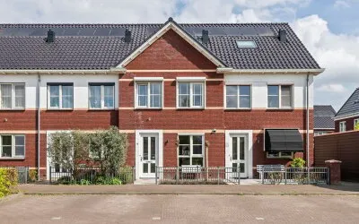 Tussenwoning te koop: Albrechtshof 14, Meteren - De Plantage Meteren