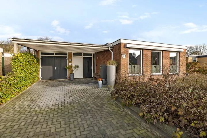 Vrijstaande woning te koop: Albrondariep 8, Uithuizen Zuid - West Uithuizen