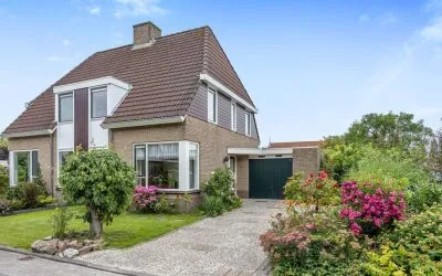 Twee-onder-één-kap te koop: Alddyk 6, Hemdijk Sneek