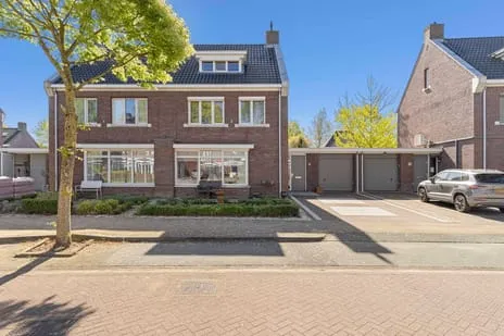 Tussenwoning te koop: Aldenhof 13, Kuukven Baarlo (Li)