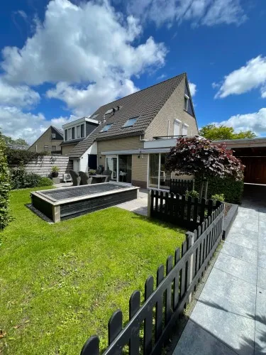 Twee-onder-één-kap te koop: Aldert van der Zwaardhof 30, Rijsenhout Zuid Rijsenhout