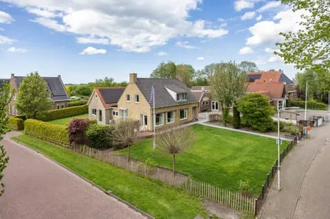 Vrijstaande woning te koop: Aldewei 35, Oudega Oudega (Gem. De Fryske Marren)