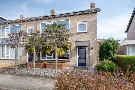 Hoekwoning te koop: Aldrinstraat 7, Molenwijk (noord) Loon Op Zand