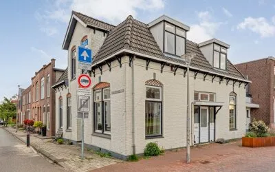 Tussenwoning te koop: Aleida Kramersingel 19, Coevorden-Centrum Coevorden
