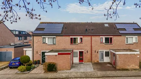 Tussenwoning te koop: Alessandria 14, Methen Zevenaar