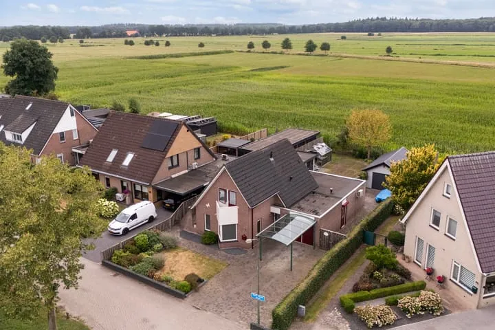 Vrijstaande woning te koop: Aletta Jacobsstraat 12, Veenoord Veenoord
