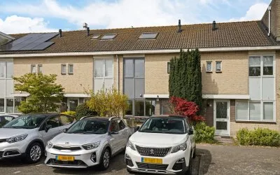 Tussenwoning te koop: Aletta Jacobslaan 24, Betsy Perkbuurt Amstelveen