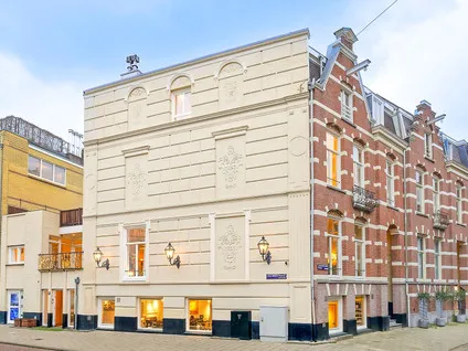 Hoekwoning te koop: Alexander Boersstraat 19, Concertgebouwbuurt Amsterdam