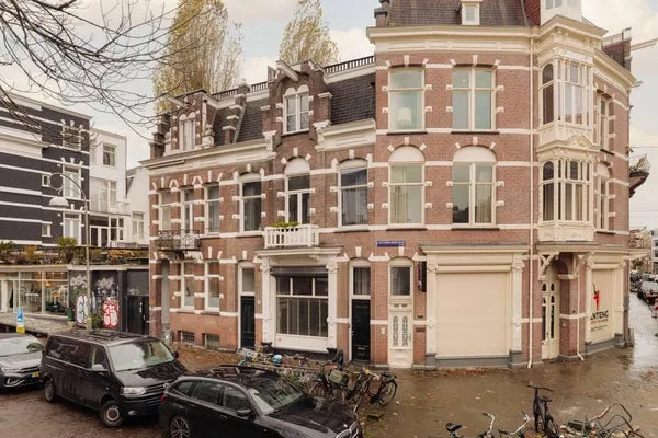 Woning te huur: Alexander Boersstraat, Concertgebouwbuurt Amsterdam