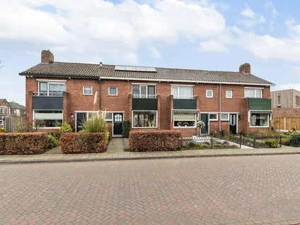 Tussenwoning te koop: Alexanderstraat 66, Berflo Es Zuid Hengelo