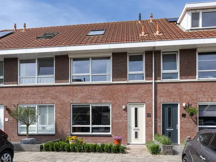 Tussenwoning te koop: Alexiastraat 8, Melissant woonkern Melissant