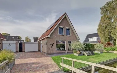 Vrijstaande woning te koop: Algeraburren 20, Workum Workum