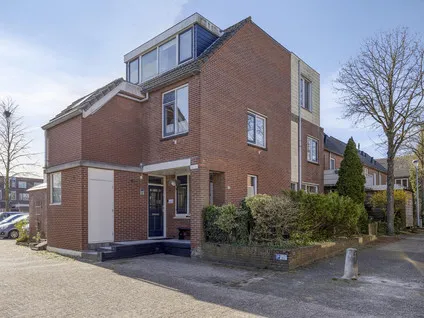Hoekwoning te koop: Alholm 64, Hoofddorp