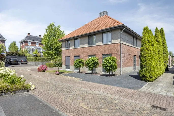 Twee-onder-één-kap te koop: Alladinstraat 11, Boldershof Druten