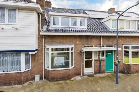 Tussenwoning te koop: Allard Piersonstraat 5, Van Zeggelenbuurt Haarlem