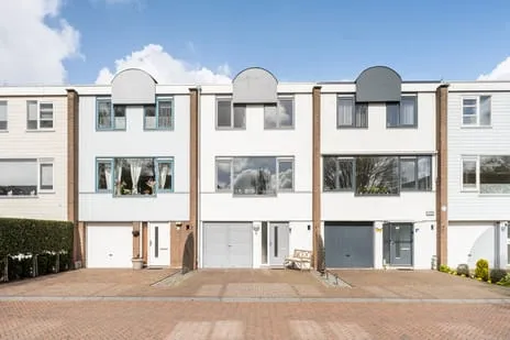 Tussenwoning te koop: Alm 5, Aa-landen-Zuid Zwolle