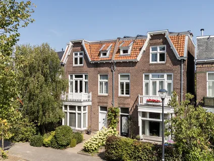 Koopwoning: Alma Tademastraat 6 in Leeuwarden - €675.000 - 253m²