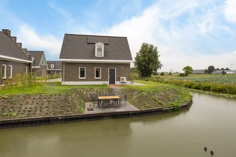 Woning te koop: Almereweg (Koggehuys), Opperdoes Centrum Opperdoes