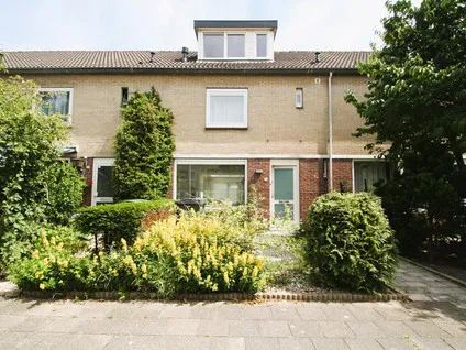 Tussenwoning te huur: Alpen Rondweg 39, Alpen Rondwegbuurt Amstelveen