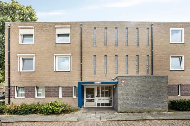 Studio for sale: Alpenlaan 146, Groenewoud Oost Tilburg