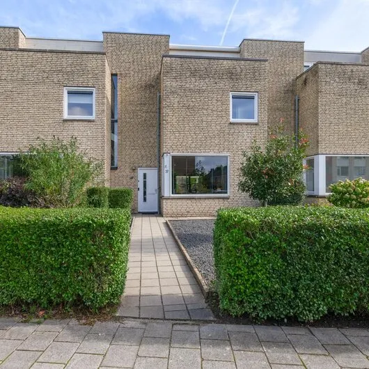 Tussenwoning te koop: Aluminiumstraat 27, Groningen