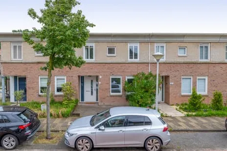 Tussenwoning te koop: Alzira 20, Blixembosch-Oost Eindhoven
