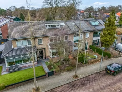 Tussenwoning te koop: Amalia van Solmslaan 3, Beatrixpark Ede