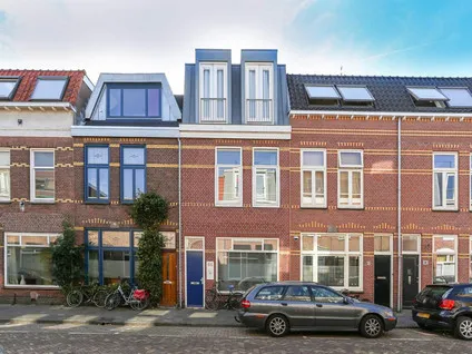 Studio te huur: Amaliastraat 56A, Rivierenwijk Utrecht