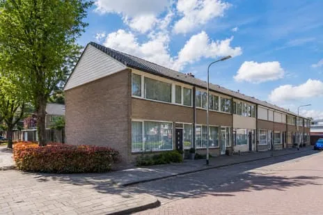 Hoekwoning te koop: Amarantstraat 2, Kleurenbuurt Zuid Tilburg
