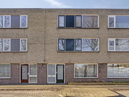 Tussenwoning te koop: Amarantstraat 52, Kleurenbuurt Zuid Tilburg