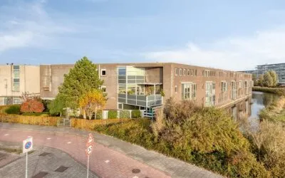Hoekwoning te koop: Amazonelaan 2, Amerika Purmerend