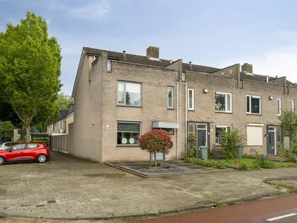 Hoekwoning te koop: Ambachtenlaan 65, Princenhage Breda