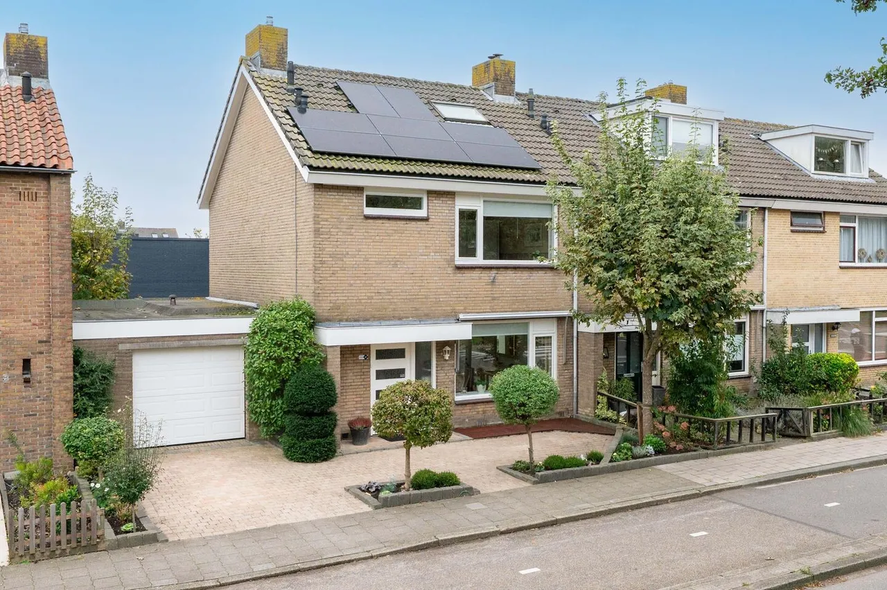 Tussenwoning te koop: Ambachtsherensingel 8A, Mijdrecht