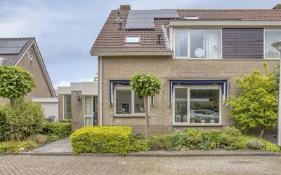 Terraced house for sale: Ambachtshof 19, Wateringen Noord en Ambachtshof Wateringen