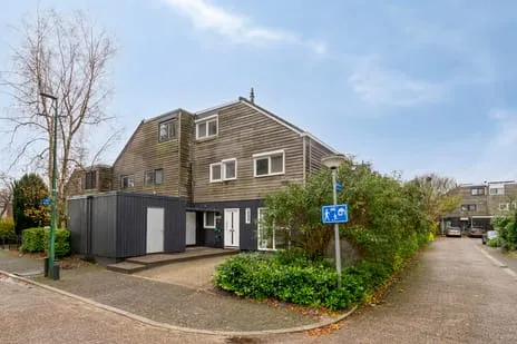 Hoekwoning te koop: Ambachtsmark 111, Ambachtsmark, Vrijmark en Zuidmark Almere