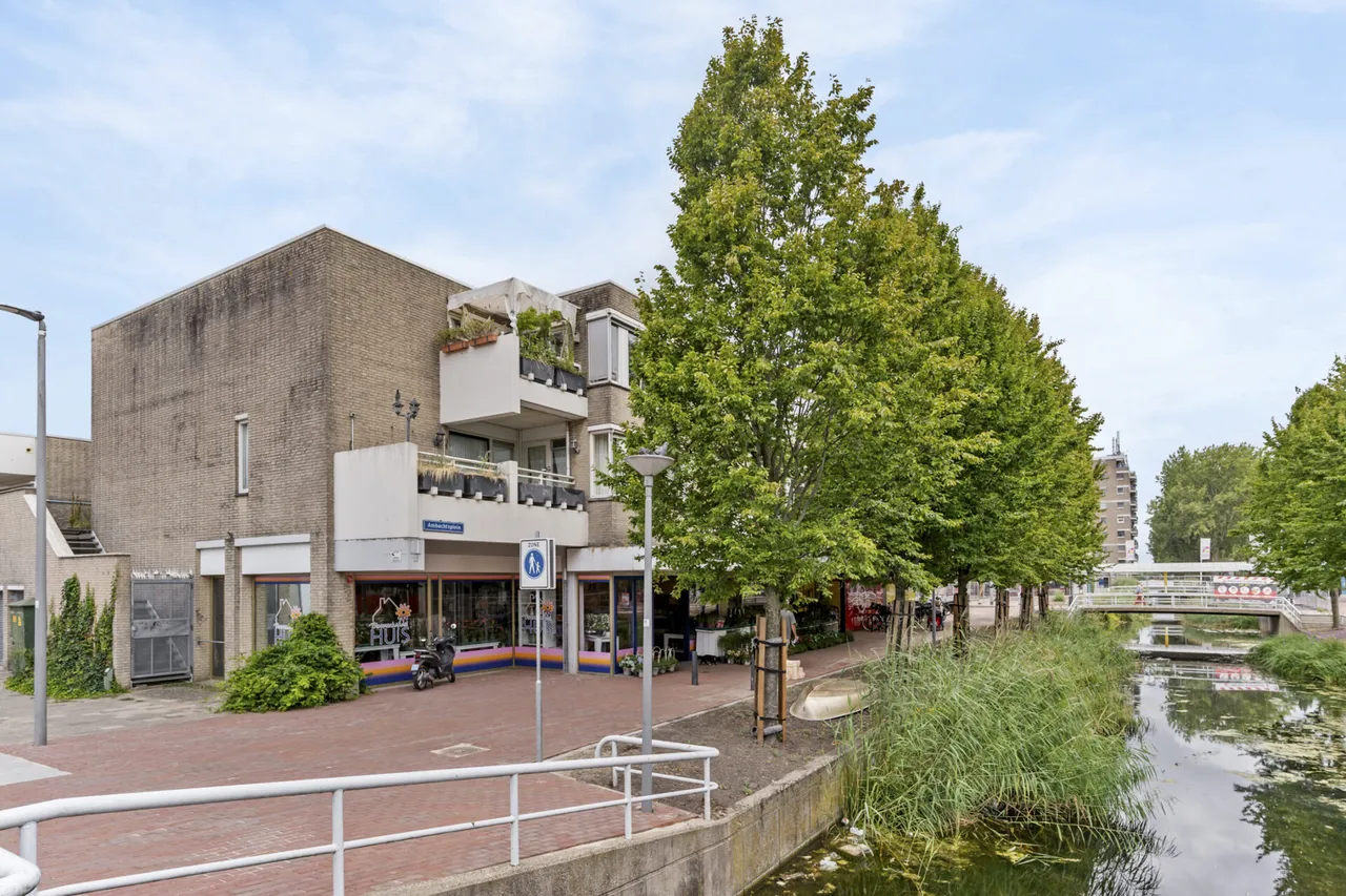 Appartement te koop: Ambachtsplein 197, Rotterdam