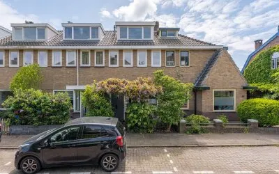 Tussenwoning te koop: Ambachtstraat 60, Oranjebuurt Hillegom