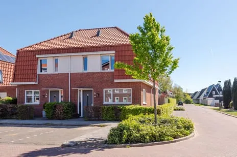 Hoekwoning te koop: Ambachtsweg 16, Oosterzij Heiloo