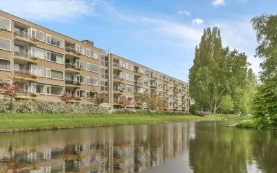 Appartement te koop: Amberlaan 48, Populierenbuurt Amstelveen
