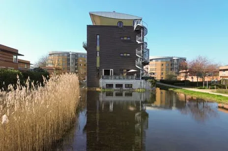 Appartement te koop: Ambonlaan 11, Zenderwijk Huizen