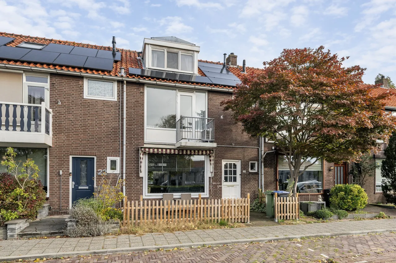 Tussenwoning te koop: Ambonlaan 20, Vlaardingen
