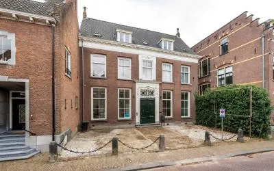 Appartement te koop: Ambtmanstraat 9E, Binnenstad Tiel