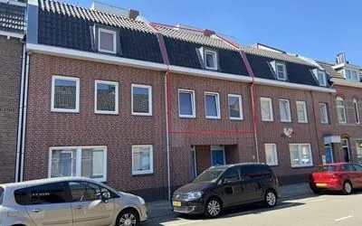 Appartement te koop: Ambyerstraat Zuid 17B02, Maastricht