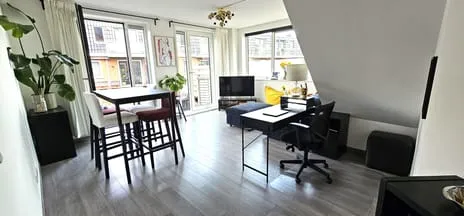 Huurwoning: Ameland 4F in Zaandam - €1.825 per maand - 56m²