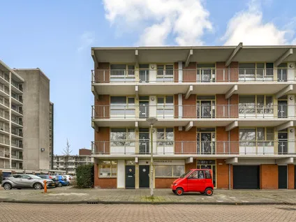 Appartement te koop: Amerbos 229, Amsterdam